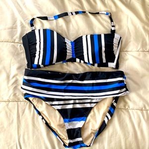 Size 14 gently used 2piece bikini